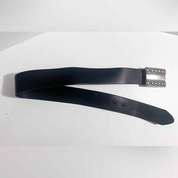 ESCADA Women’s Brushed Silver Floral Buckle with Wide Black Leather Belt VTG